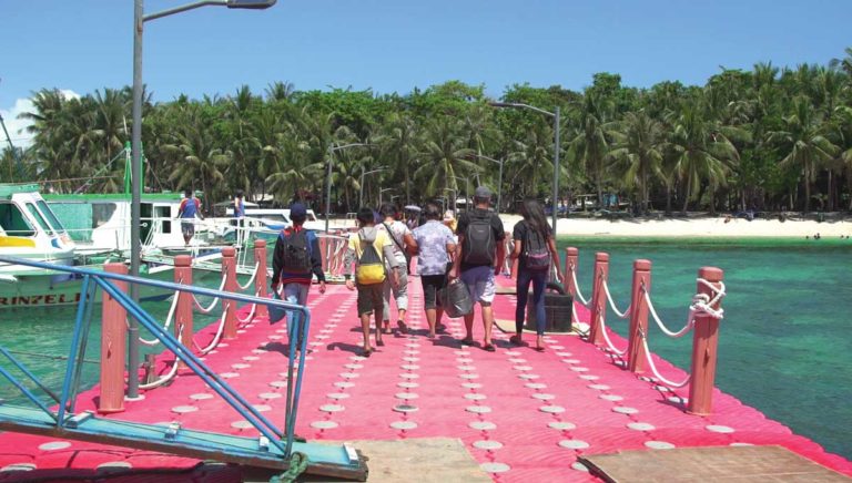 Barely a week after reopening, litter found on Boracay beach