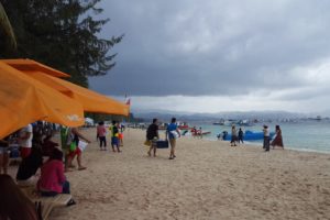 Duterte honors Boracay locals’ wish for no casinos