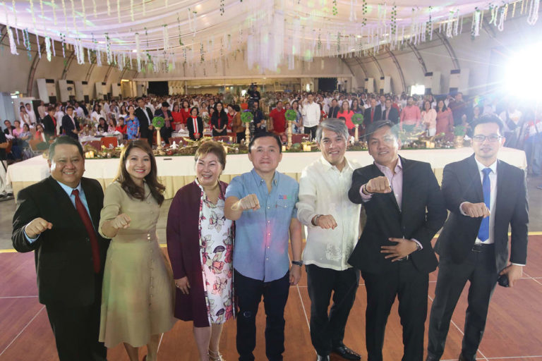 Duterte endorses 11 senatorial bets, drops Jinggoy Estrada