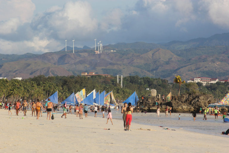 DOT: 3.4-M tourists visited PH January-May 2019