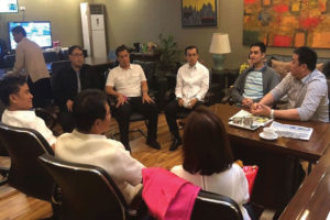 DILG orders mayors to clear roads in 60 days