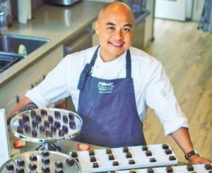 Long Beach Bacolod Association announces small business awardee for Masskara Festival