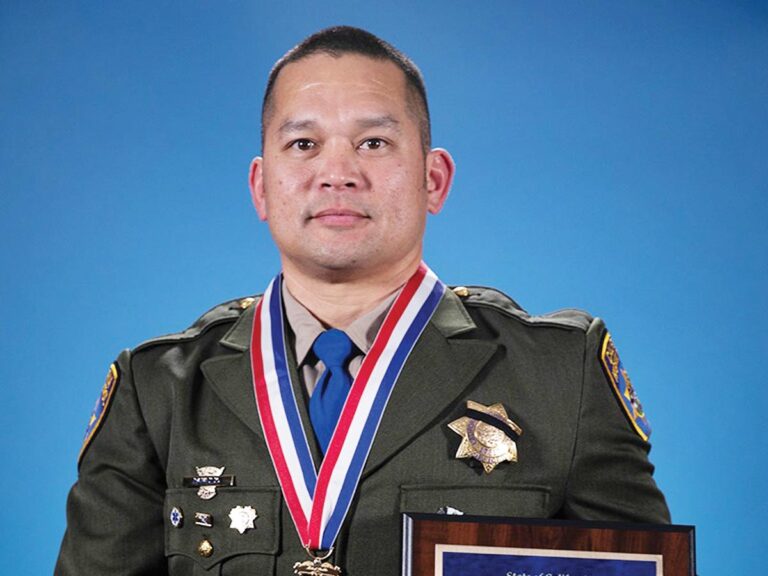 Newsom honors Fil-Am officer with Medal of Valor