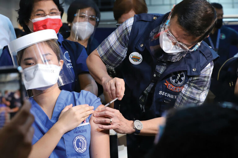 PH approves vaccine booster shots for healthcare workers